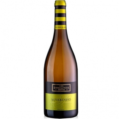 Ermelinda Freitas Alvarinho - Setúbal  Branco