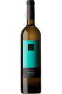 Quinta Simaens White