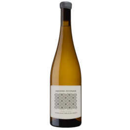 Susana Esteban Tira O Véu